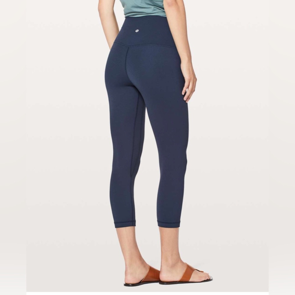 Lululemon Align Crop 21”, Nulu, 2018 Release, True Navy, 14, GUC